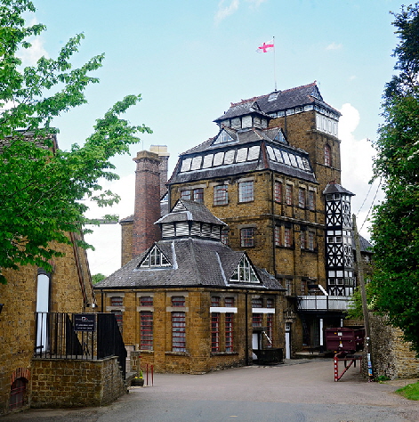 Hook Norton Web048 Hook Norton Web048