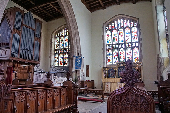 LowickWeb (27) LowickWeb (27)